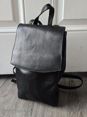 Boulder Ridge Black Full Grain Leather Backpack Cowhide Flap Plaid Lined Vintage